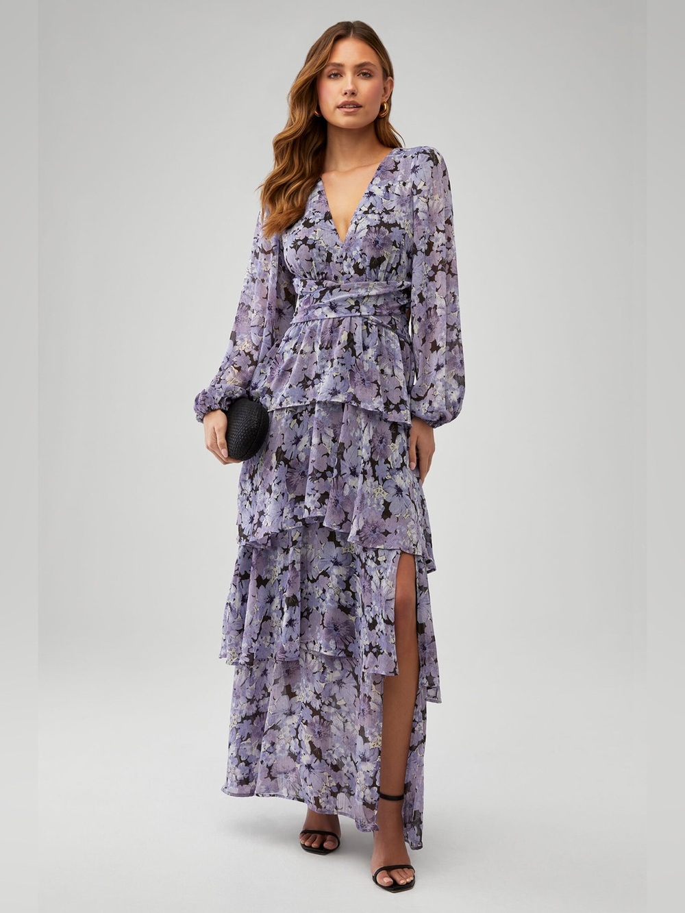 ASTR the Label Anora Dress Floral Tiered V-Neck Maxi XS Wedding Guest Formal
